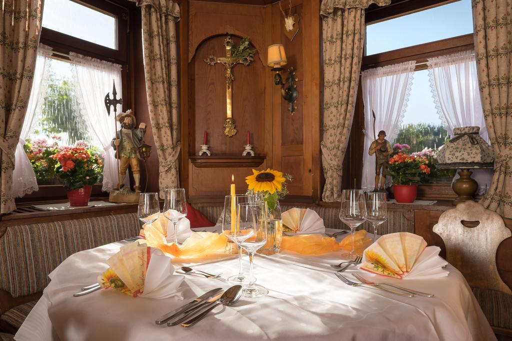 Gasthaus Sonne Neuhaeusle Sankt Märgen Dış mekan fotoğraf